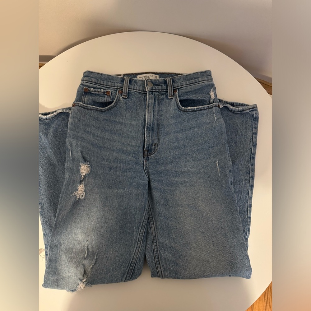 Abercrombie the 90s high rise straight leg jean